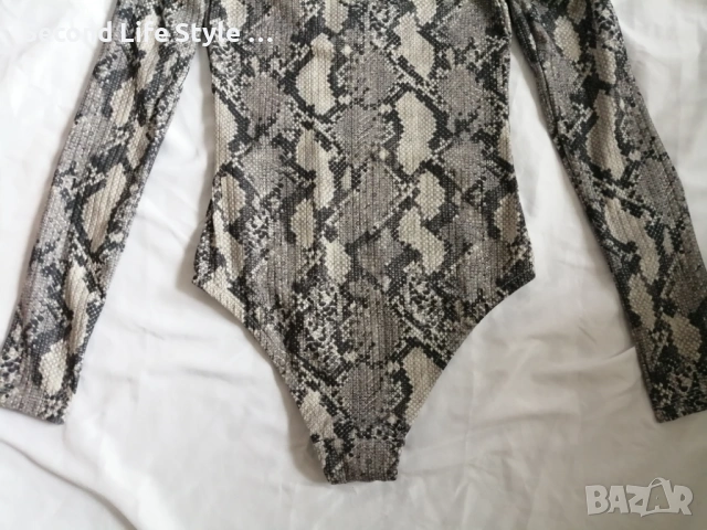H&M дамско боди змийски принт р-р XS, снимка 13 - Блузи с дълъг ръкав и пуловери - 54097453