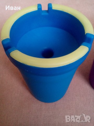 2в1 Пепелник пепелници с фосфорна светлина и стойка за чаша за автомобил кола + подарък, снимка 7 - Аксесоари и консумативи - 28099835