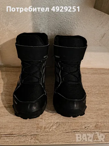 Adidas Туристически Terrex Snow, снимка 3 - Детски боти и ботуши - 55795184