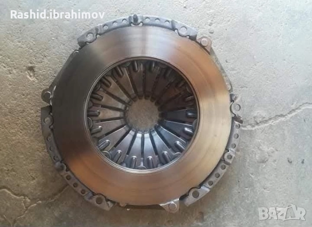 съединител за Passat B5 1.6 , снимка 3 - Части - 52689997