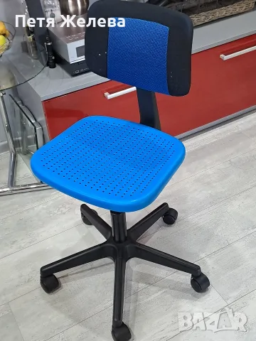 Офис стол IKEA., снимка 2 - Столове - 56288835