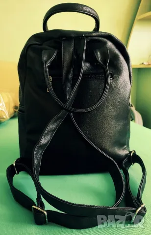 "Sisley"-кожена раница, снимка 6 - Раници - 48270765