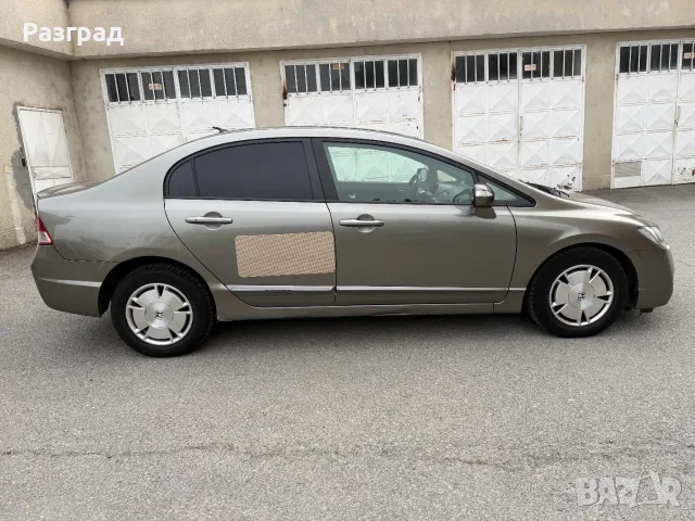 Honda Civic 1.3I HYBRID, снимка 8 - Автомобили и джипове - 56324562