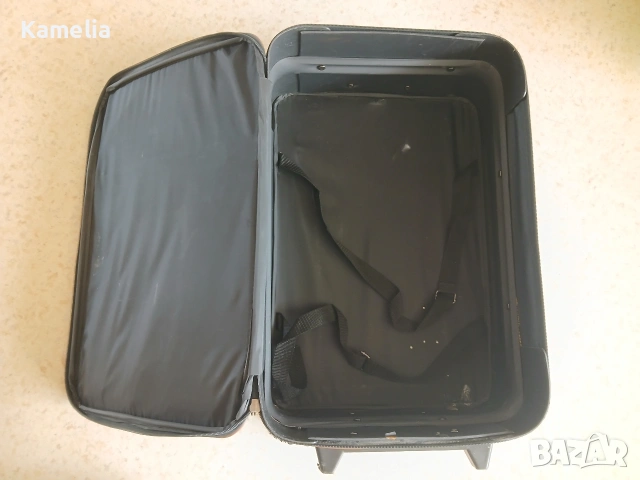 Куфар на колелца , снимка 5 - Куфари - 54189589