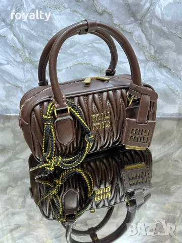 Miu Miu дамски чанти Различни цветове , снимка 6 - Чанти - 49180930