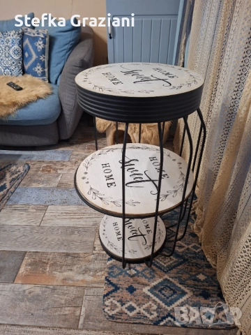 Помощна масичка. , снимка 2 - Маси - 52909697