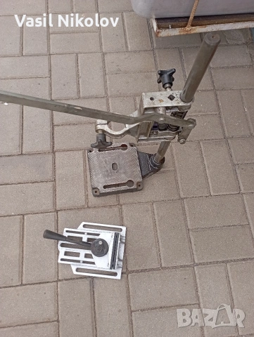Стойка за бормашина Елпром Ловеч и менгеме , снимка 3 - Бормашини - 54298141