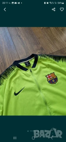Страхотно мъжко горнище NIКЕ FCB  размер L, снимка 4 - Спортни дрехи, екипи - 50539333