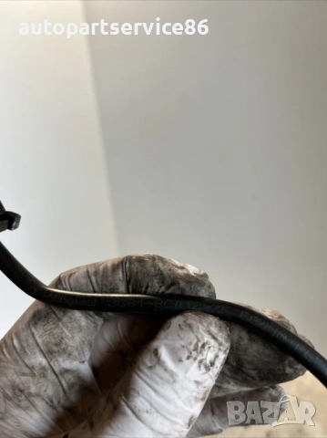 Маркуч за Volvo V70 2.0 TDI (2012) 6G91-8C012-XF, снимка 2 - Части - 54021354