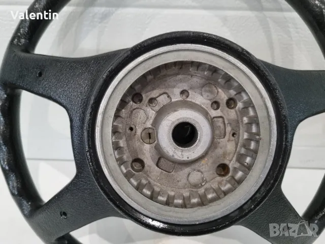 Оригинален волан за BMW E28, снимка 5 - Аксесоари и консумативи - 48866449