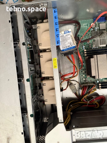 Сървър SuperMicro  - много подходящ за Дата База, снимка 6 - Работни компютри - 52188264