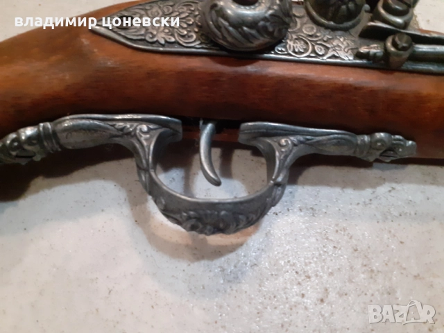 Красив кремъчен пистолет,пищов,оръжие, снимка 3 - Картини - 16484258