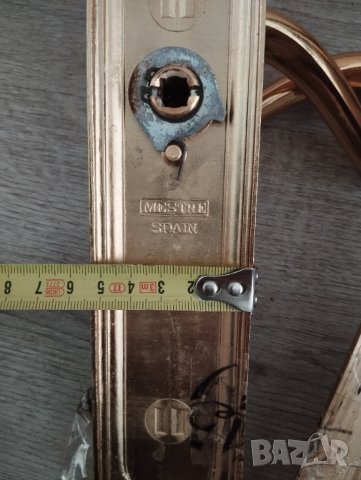 Три комплекта дръжки за врата с шилд, снимка 2 - Други ценни предмети - 44341594