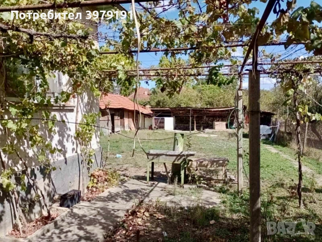 Къща в Петревене, снимка 6 - Къщи - 52572953