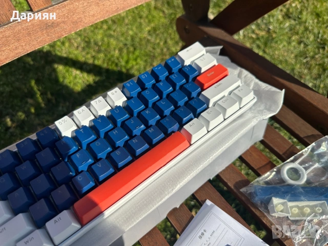 Механична клавиатура T-Wolf T60 / 60% Form factor / Cherry MX Blue Switches / USB-C, снимка 4 - Клавиатури и мишки - 53353353