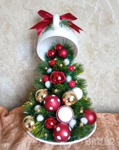 Коледна "летяща чаша", снимка 5 - Декорация за дома - 52584556