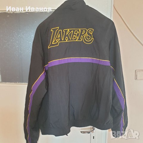 Оригинално горнище  Nike Lakers размер  ХЛ, снимка 11 - Спортни дрехи, екипи - 40350281