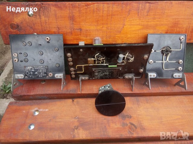 3бр стари руски радиа-модели,1972г, снимка 7 - Радиокасетофони, транзистори - 31799453