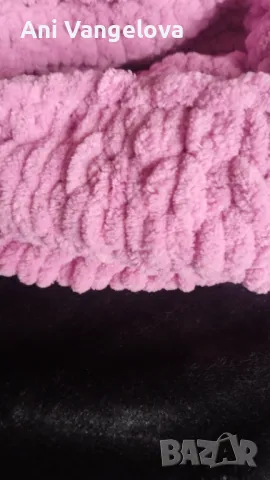 Шал комин-ръчно плетиво, снимка 11 - Шалове - 48111727