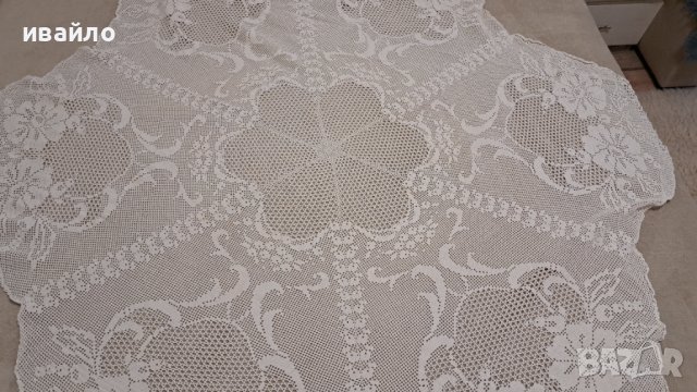 Покривка за маса плетена на една кука, снимка 1 - Декорация за дома - 42299395