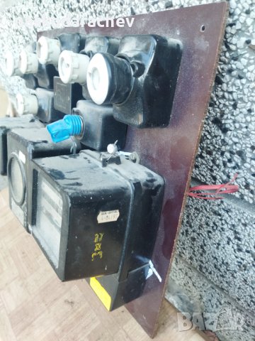 Ел.табло от гетинакс действащо до последно за къща с електромери и предпазители бушони, снимка 12 - Други - 39292721