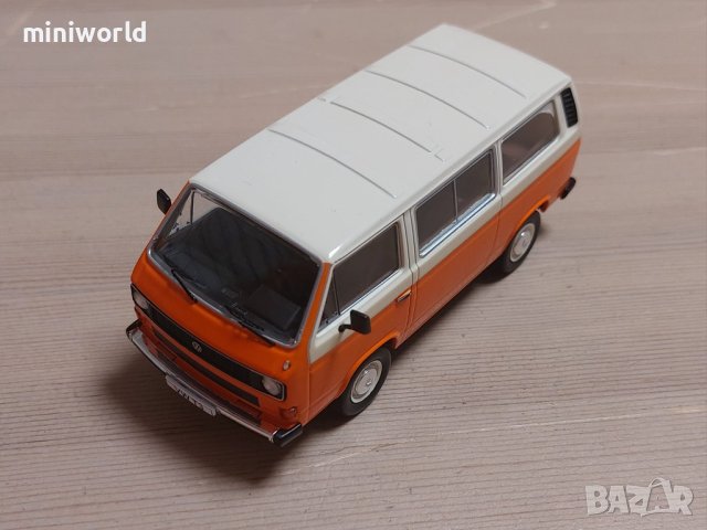 Volkswagen T3 Caravelle Bus 1981 - мащаб 1:43 на IXO моделът е нов в PVC дисплей-кейс VW Transporter, снимка 16 - Колекции - 42495886