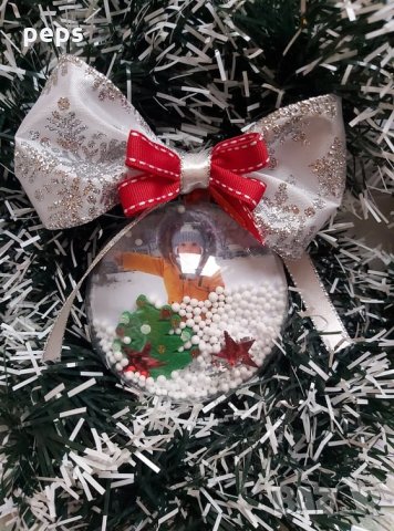 Коледни топки със снимка, снимка 4 - Декорация за дома - 31068897