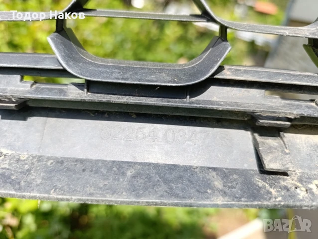 решетка за дачия дъстер, снимка 2 - Части - 51046458