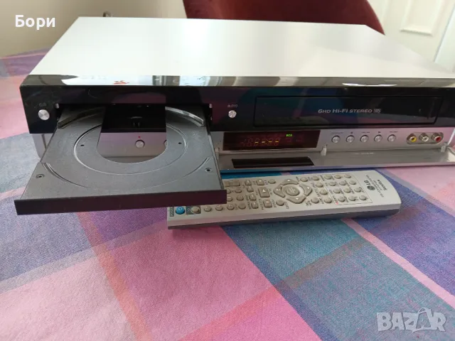 LG V 190 Видео/DVD VHS/DVD Combo Player, снимка 3 - Плейъри, домашно кино, прожектори - 48653450