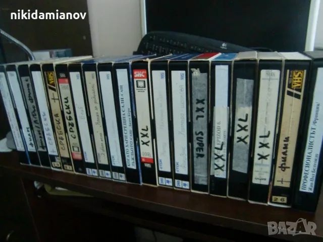 Продавам VHS видеокасети с музика и филми, снимка 4 - Плейъри, домашно кино, прожектори - 48025232