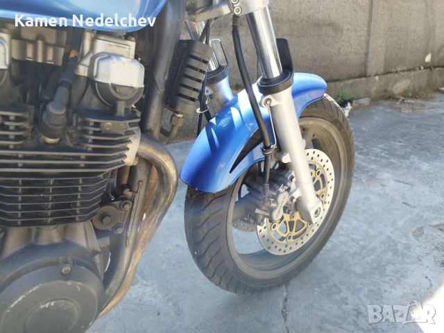 Продавам си мотора - Kawasaki ZR 750 F, снимка 5 - Мотоциклети и мототехника - 51946158