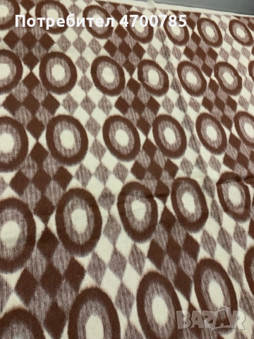 2 бр чисто нови вълнени одеяла-