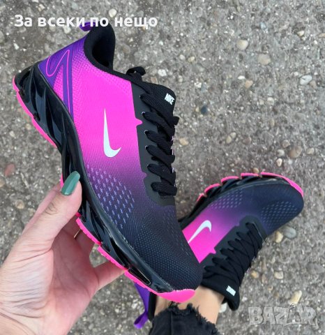 Дамски маратонки Nike , снимка 2 - Маратонки - 42858892