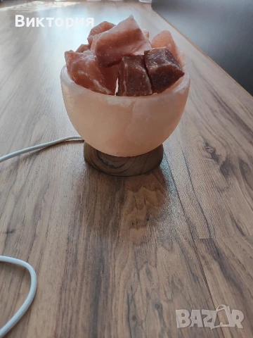 Лампа от хималайска сол -2 кг, снимка 2 - Настолни лампи - 50998916