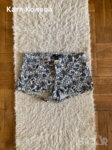 Нови дамски къси гащи H&M S, снимка 4 - Къси панталони и бермуди - 36789975