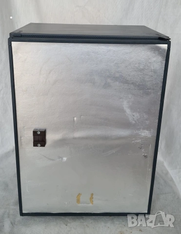 Професионален мини бар Electrolux  Напълно безшумен, снимка 2 - Хладилници - 53890527