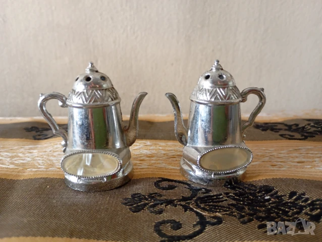 Комплект посребрени солници