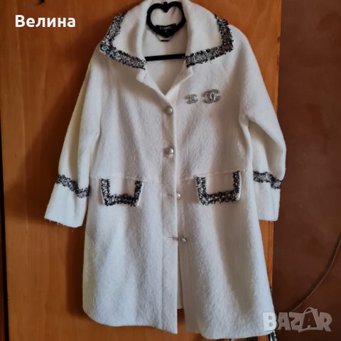 Дамско бяло палтенце, снимка 1 - Палта, манта - 32184770