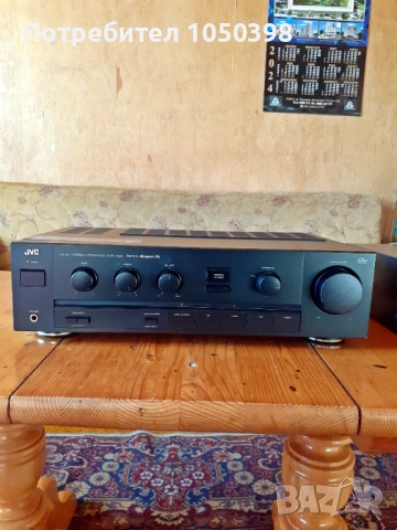 Прекрасен усиловател JVC AX-311 BK Dynamic SUPER A- Японска мощна машина., снимка 2 - Ресийвъри, усилватели, смесителни пултове - 52846011