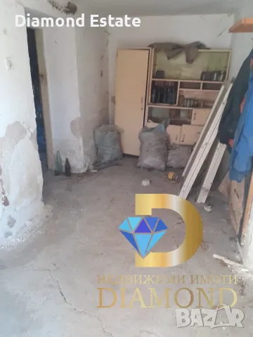 Двуетажна къща в село Медникарово, обл. Стара Загора, снимка 11 - Къщи - 56069465