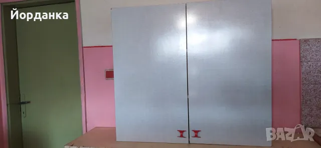 Кухненски горен шкаф