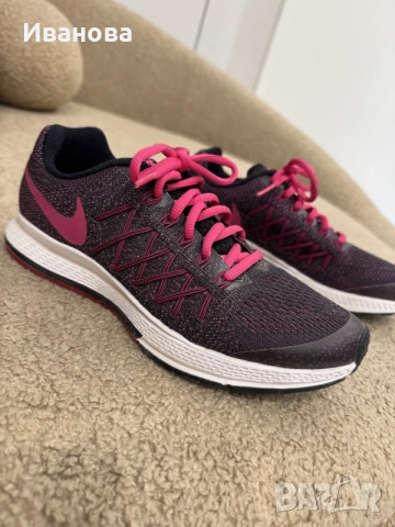 дамски маратонки NIKE, снимка 2 - Маратонки - 55785914