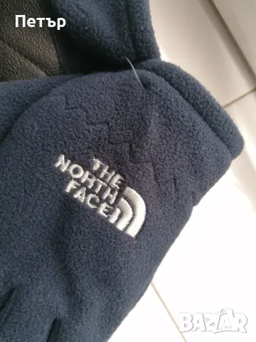 Продавам чисто нови сини дебели детски поларени ръкавици The North Face , снимка 2 - Детски якета и елеци - 48470100