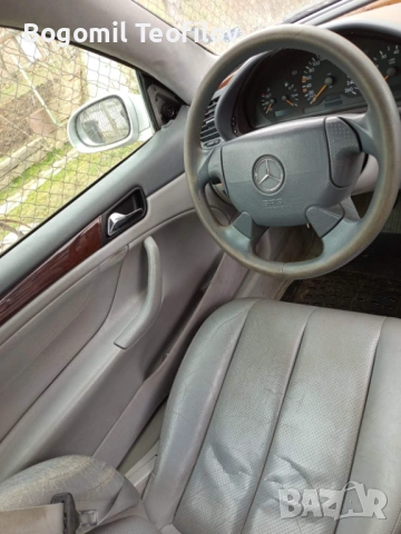 Mercedes Benz CLK 200, снимка 7 - Автомобили и джипове - 54100092