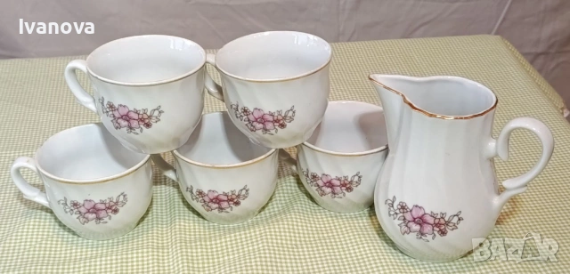 Чаши за кафе порцеланови 