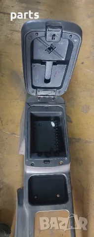 Подлакътник - Панел Между Седалките Jeep Гранд Чероки WJ , снимка 3 - Части - 48135643