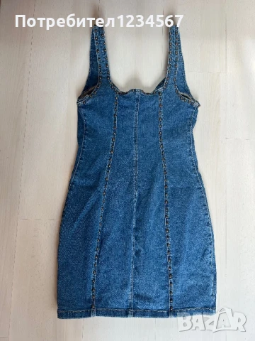 НОВА дънкова рокля GUESS-оригинал на под половин цена, снимка 5 - Рокли - 51397097