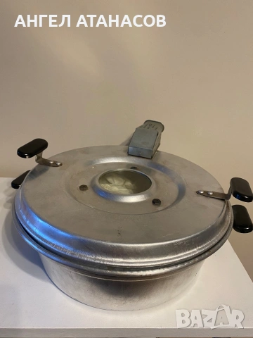 Продавам електрическа тенджера, снимка 2 - Мултикукъри - 53986719