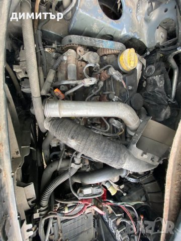 renault megane scenic 1.5 dci на части  рено меган сценик 1.5 дци, снимка 8 - Автомобили и джипове - 36991783