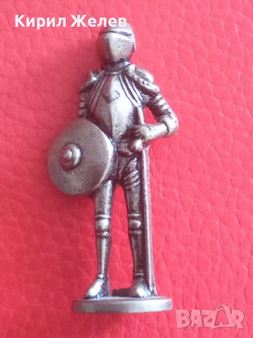 Киндер войник 27390